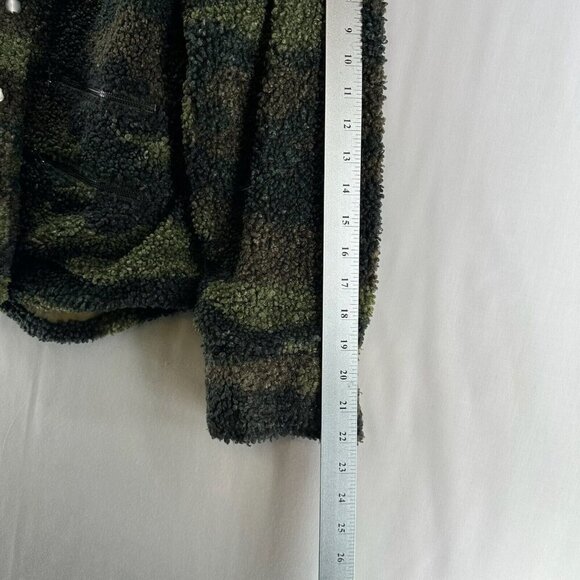 LNA Clothing Jacket Womens Size S Deep Pile Fleece Camo Utility Snap Front Green - Picture 11 of 12